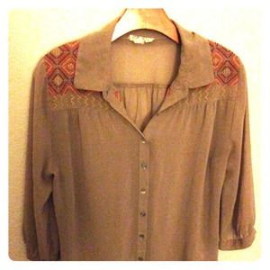 Super cute top!