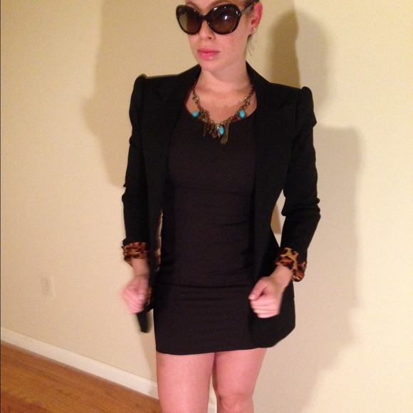 Ya Los Angeles black mini dress, ruffle shoulders - Picture 4 of 4