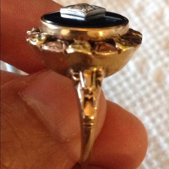 Antique solid 10k gold mourning ring - Picture 4 of 4