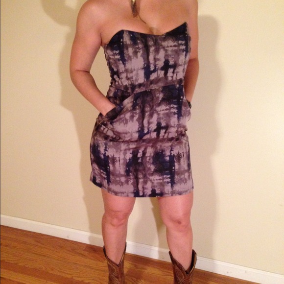 Great tie dye short strapless dress with pockets - Picture 3 of 4