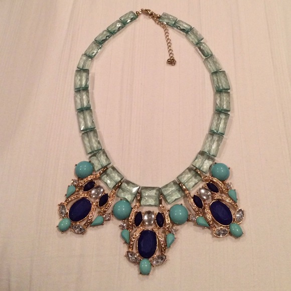 Minty green, navy and gold statement necklace