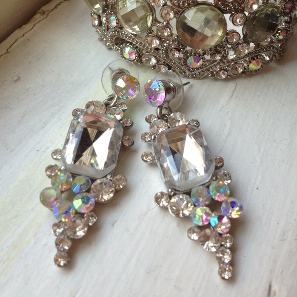 Iridescent dangle earrings