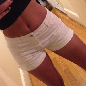 FOREVER21 White Cotton Shorts