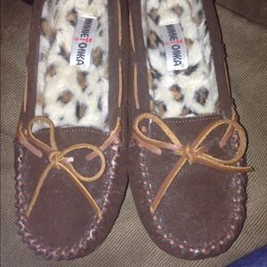 😲sold😲minnetonka moccasin