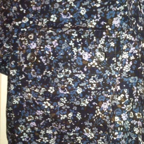 Express Button Down M - Picture 3 of 4