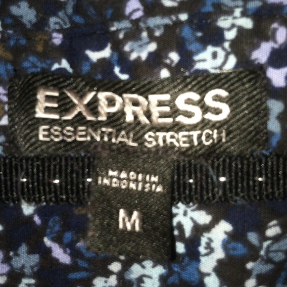 Express Button Down M - Picture 4 of 4