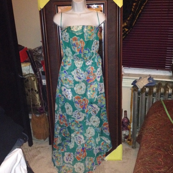 Green floral strapless summer dress