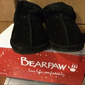 Bear paw slippers