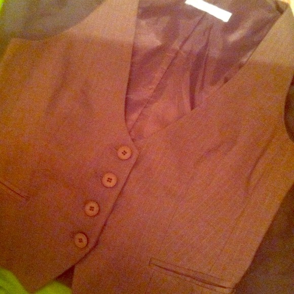 New York and company vest