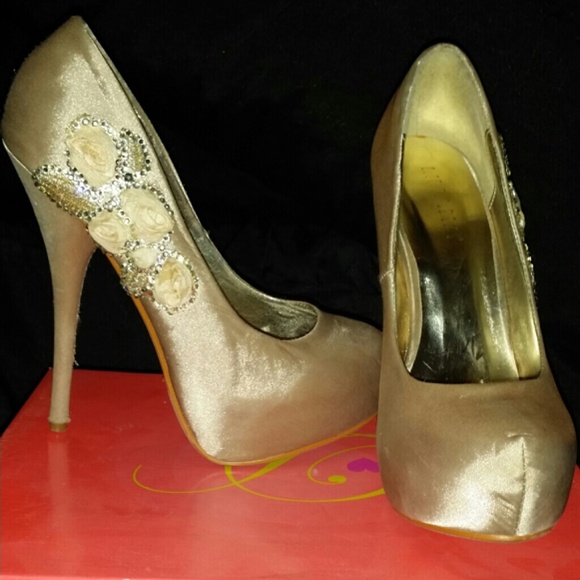 Champaign Gold Heels