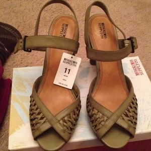 Olive green sexy sandals