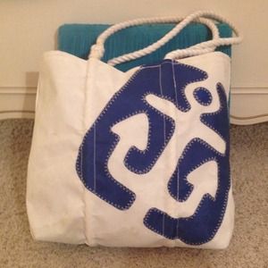 Constructed with REAL sails tote/beach bag