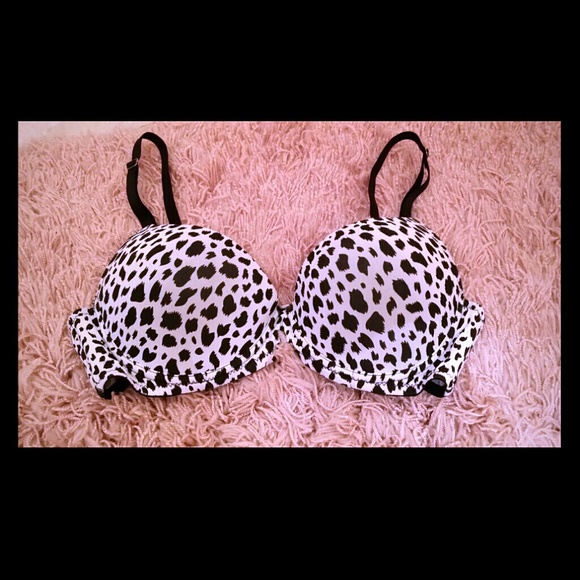 Black and white cheetah bra