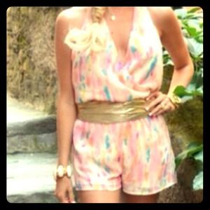 Colorful romper 🌸