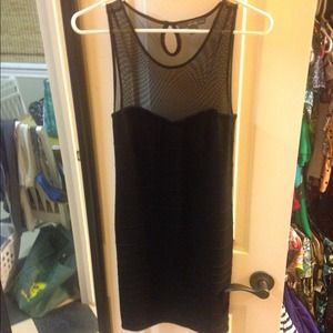 Adorable little black dress!