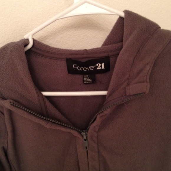 ❌Reduced❌Hooded fleece jacket !! - Picture 2 of 3