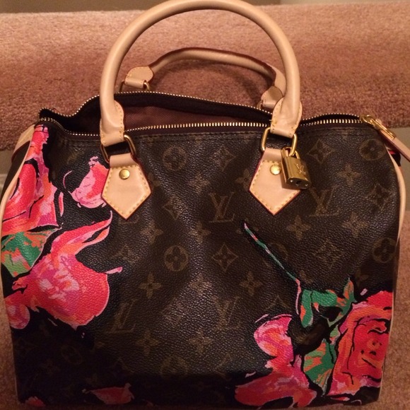 SOLD🎉🎉🎉🎉🎉🎉LV Speedy 30 fashion handbag