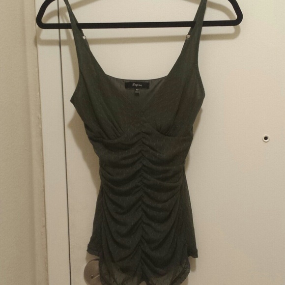 Express tank size xs