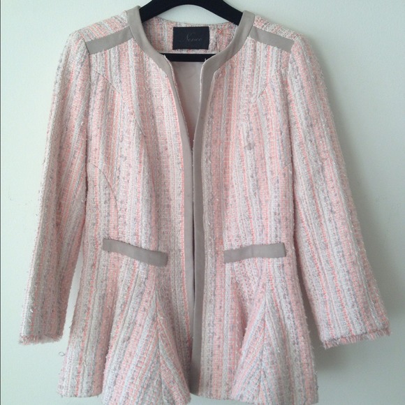 🌹 Nonoo Tweed Peplum Jacket