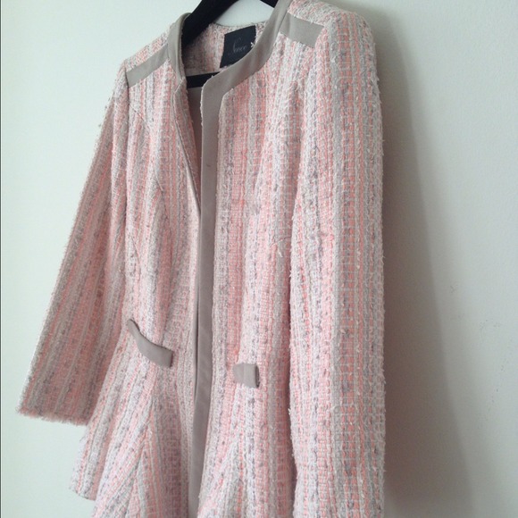 🌹 Nonoo Tweed Peplum Jacket - Picture 2 of 4