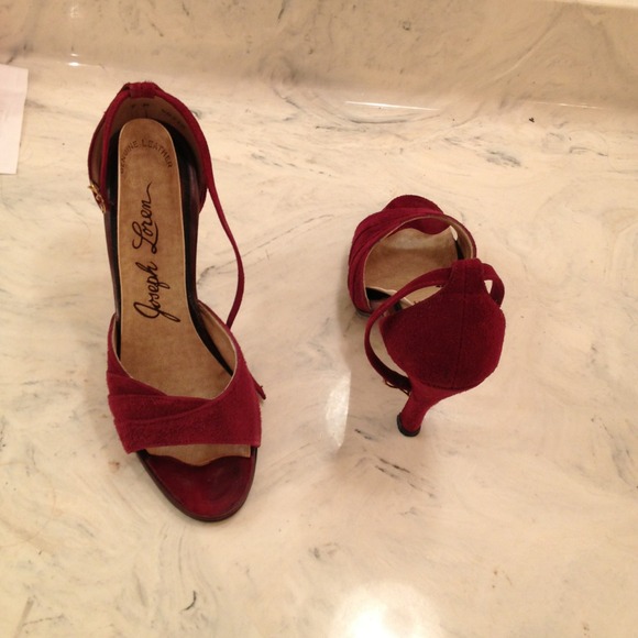 Cute Maroon genuine all leather suede pumps size 7