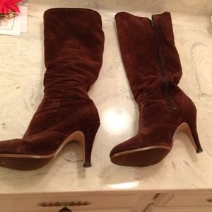Suede brown boots size 7