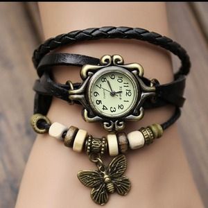 SOLD IN A BUNDLE 🆕BUTTERFLY INFINITY WATCH!!