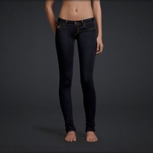 TRADING HOLLISTER SKINNY JEANS-Size 1 for Size 3