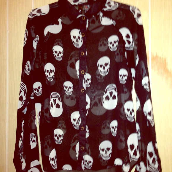 Skull top