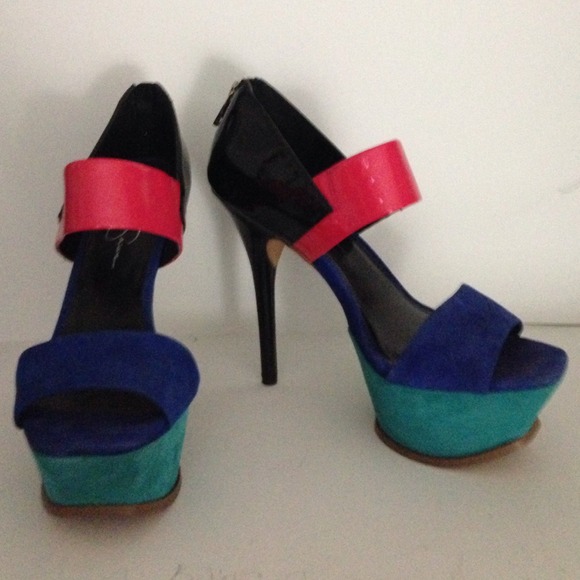 ON HOLD for $20 - Jessica Simpson High Heels