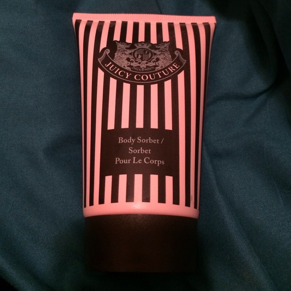 Juicy couture lotion!!