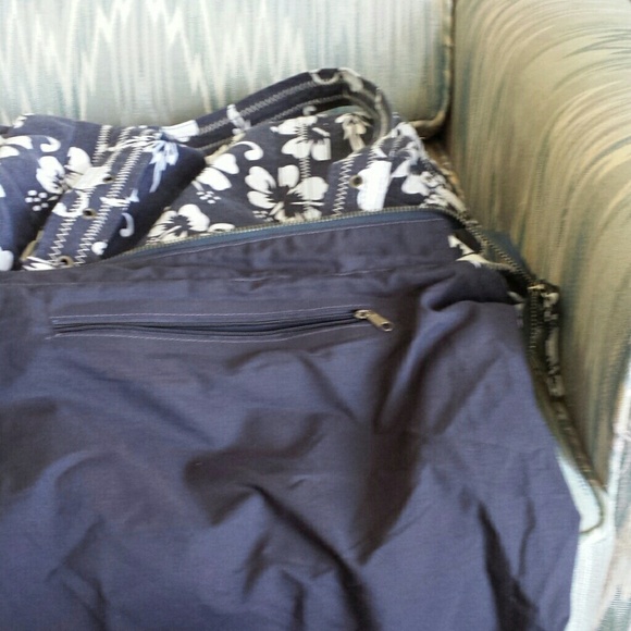 Cloth Handbag (goes very well with denim) - Picture 2 of 4