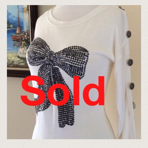 J S Millenium sweater Size XS NWT