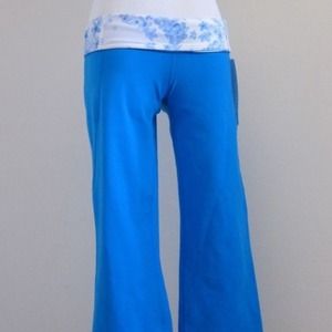 Lululemon crop.  SOLD✨