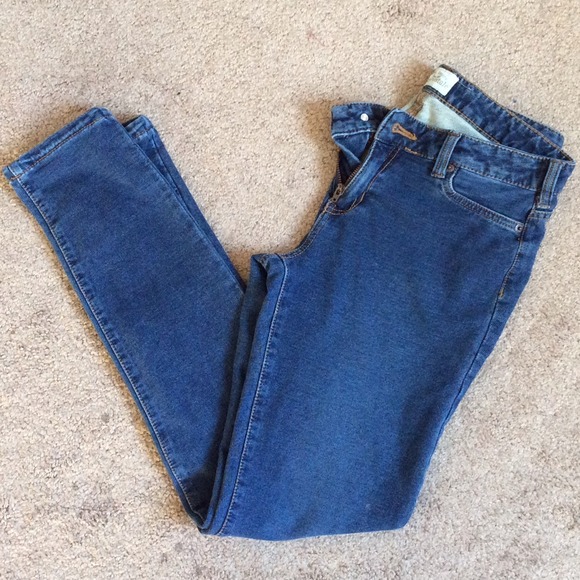 ⚡️️️FLASHSALE⚡️Aeropostale denim-look jeggings