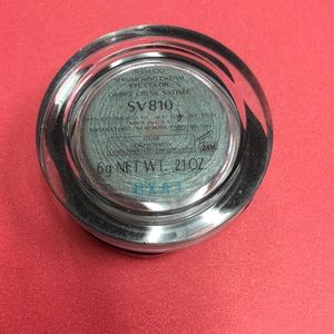 Shiseido Eyeshadow cream SV810