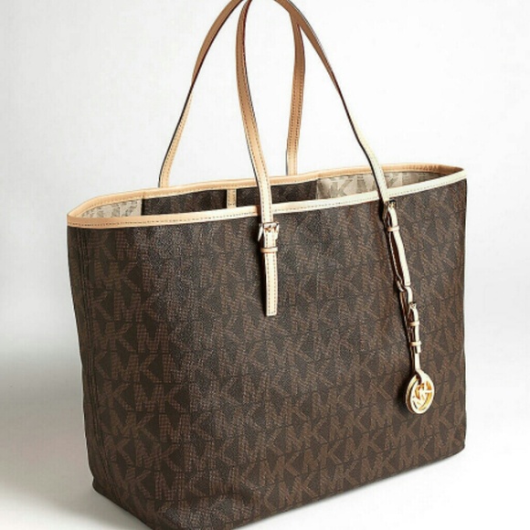Michael kors tote