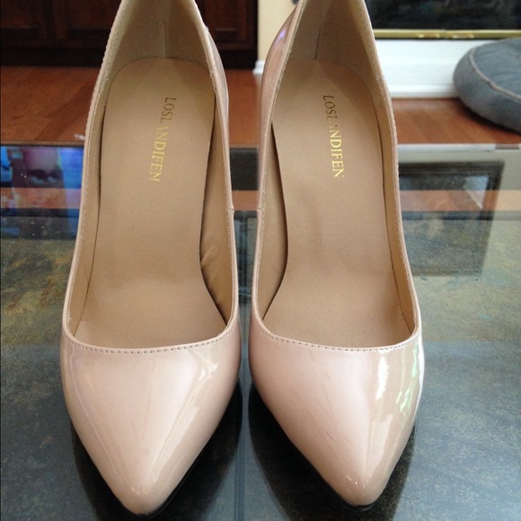 Inspired Christian Louboutin.