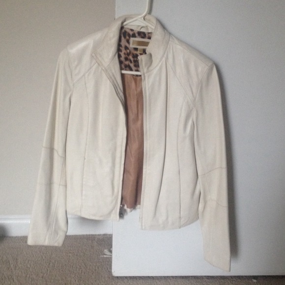 Authentic wilsons white leather jacket!!!