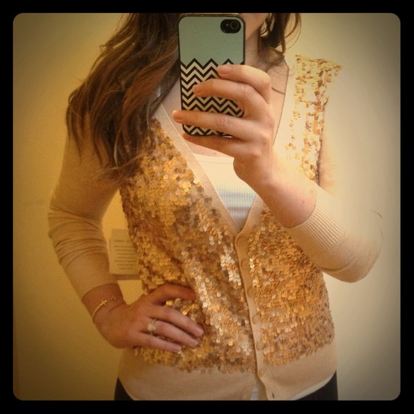 Victoria's Secret Sweaters - 🎉HOST PICK🎉VICTORIA'S SECRET Sequin Cardigan