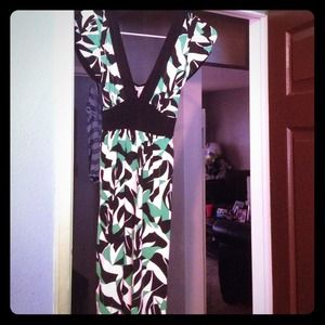 Geometric, bold dress!