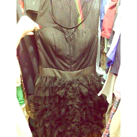 LITTLE BLACK BCBG DRESS - Picture 1 of 4