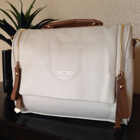 Handbag