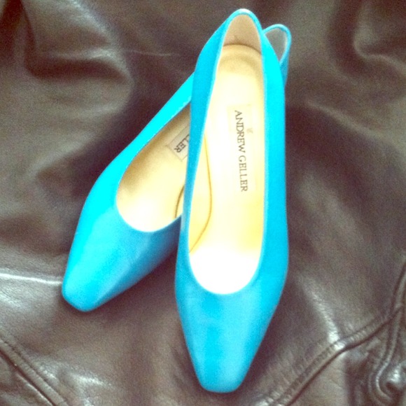 Andrew Gellar Turquoise Pristine 'Patty' Pumps