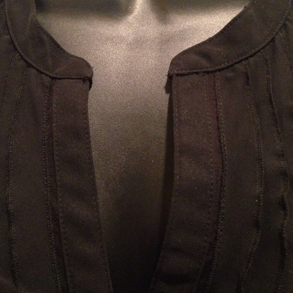 New York & Co Top - Picture 2 of 3