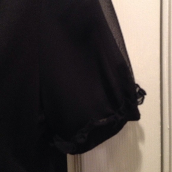 New York & Co Top - Picture 3 of 3