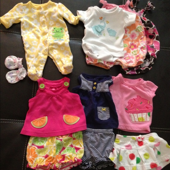 REDUCED! Newborn baby girl clothes lot!