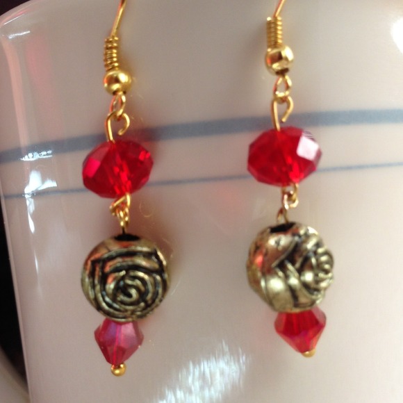Holiday spl earring