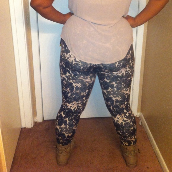 🚫🚫sold in bundle 🚫🚫 - Picture 3 of 3