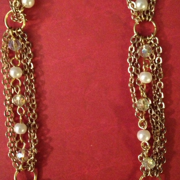 Gold twist pearl necklace with Crystal charm NWT - Picture 2 of 2